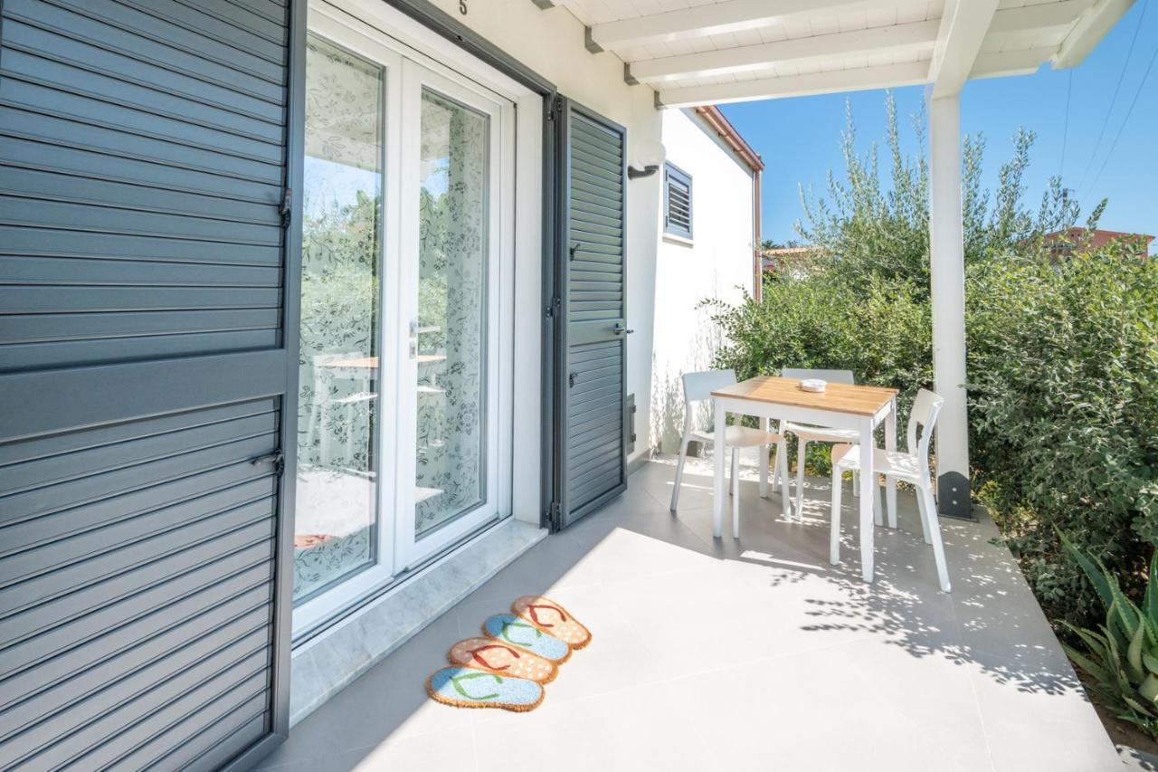 B&B Lo&G Lascari Bagian luar foto