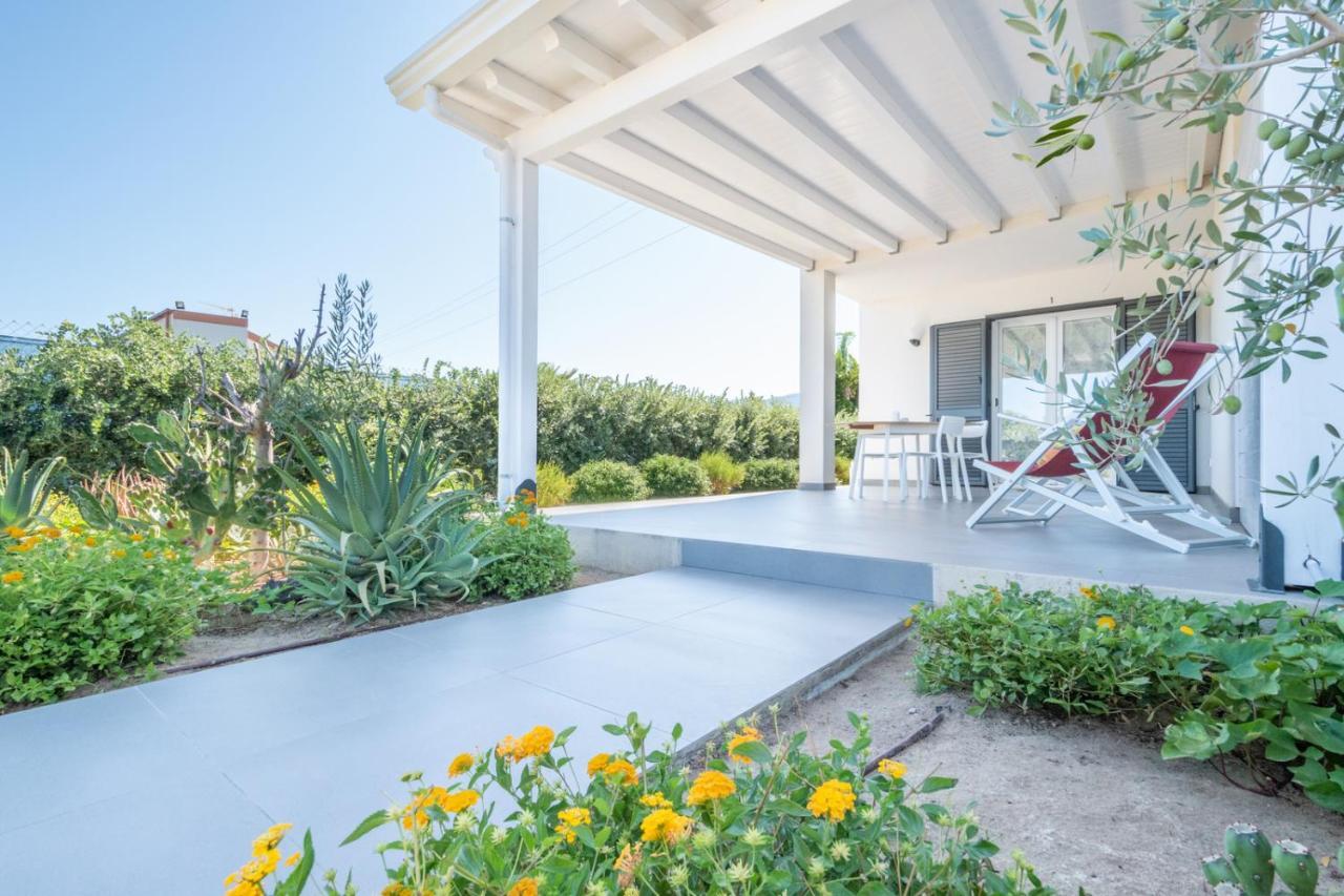 B&B Lo&G Lascari Bagian luar foto