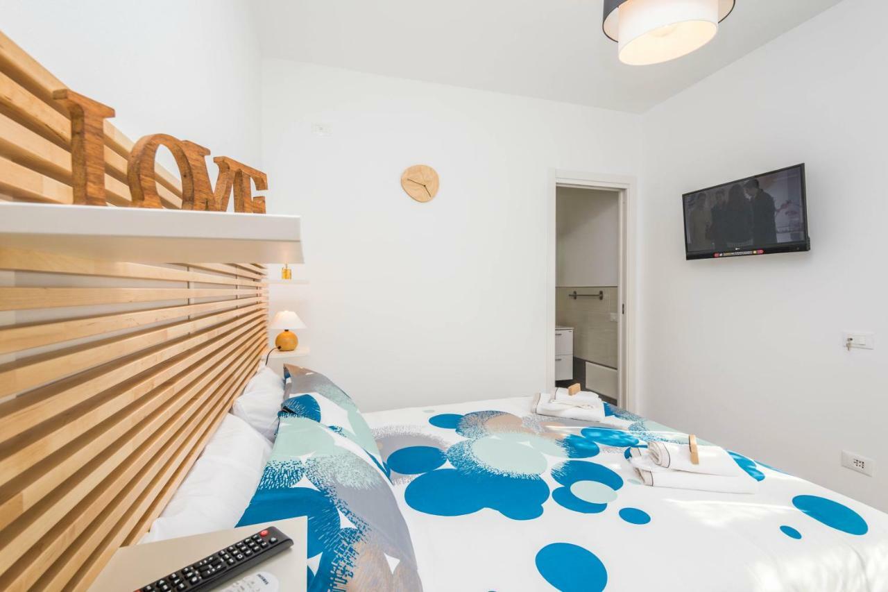 B&B Lo&G Lascari Bagian luar foto