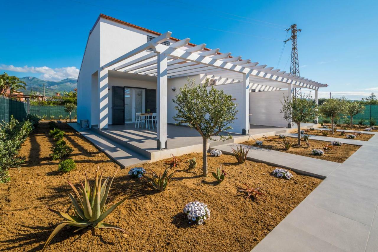 B&B Lo&G Lascari Bagian luar foto