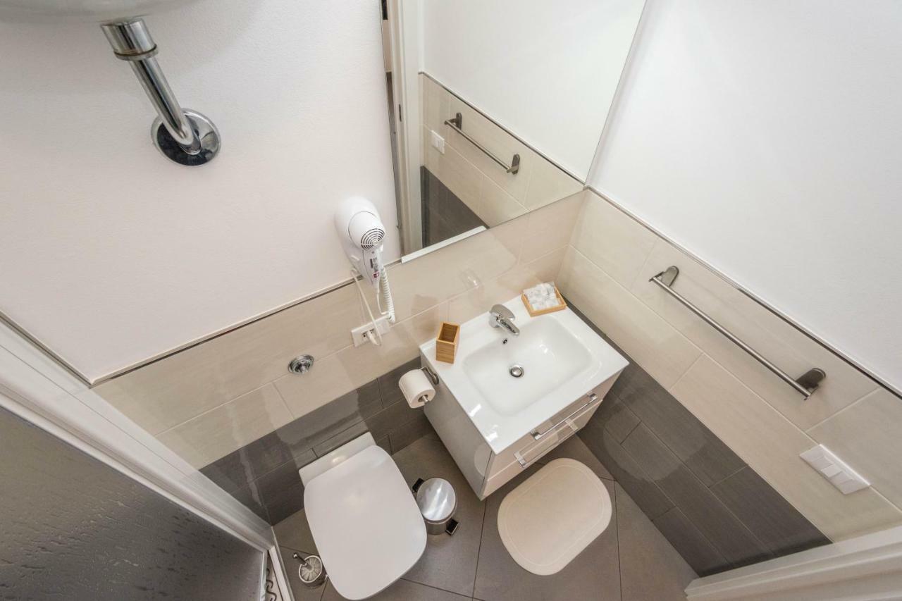 B&B Lo&G Lascari Bagian luar foto